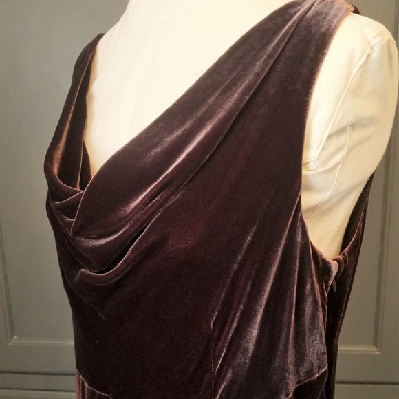 Ann Taylor Loft Velvet Dress Size 12 Never Worn! - Picture 4 of 9